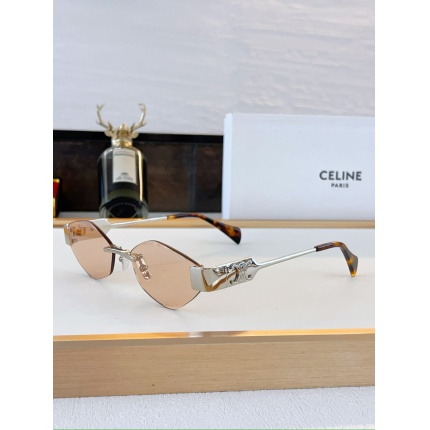 Celine Glasses in 209208
