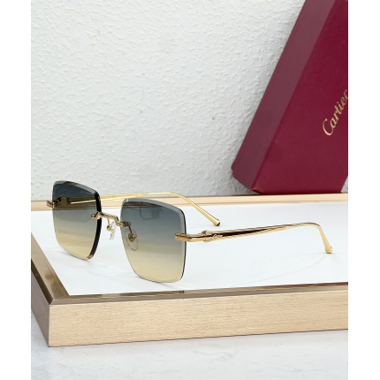 Cartier AAA Quality Sunglasses in 209237