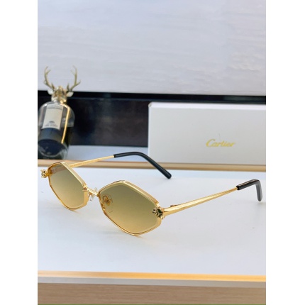 Cartier AAA Quality Sunglasses in 209263
