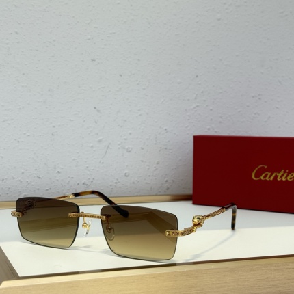 Cartier AAA Quality Sunglasses in 209276