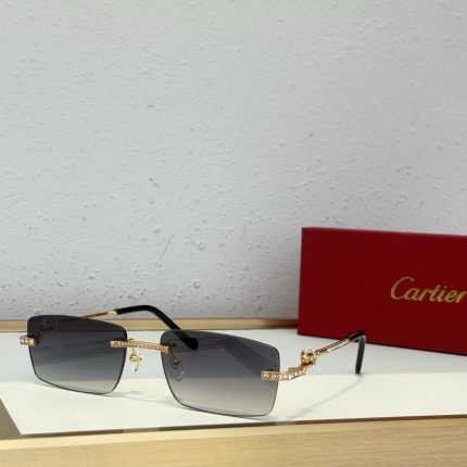Cartier AAA Quality Sunglasses in 209280