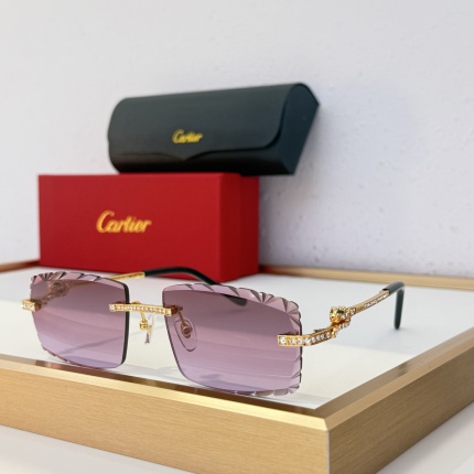 Cartier AAA Quality Sunglasses in 209284