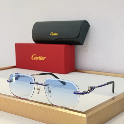 Cartier AAA Quality Sunglasses in 209301