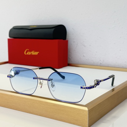 Cartier AAA Quality Sunglasses in 209309
