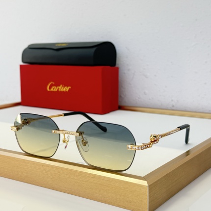 Cartier AAA Quality Sunglasses in 209316