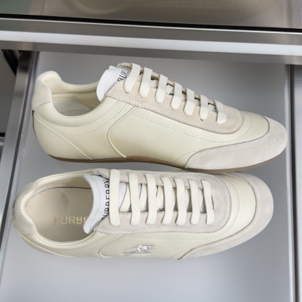New Arrivals Burberry Sneakers For Women in 209612