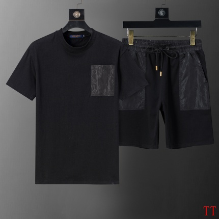 Louis Vuitton Short Tracksuits For Men in 209810