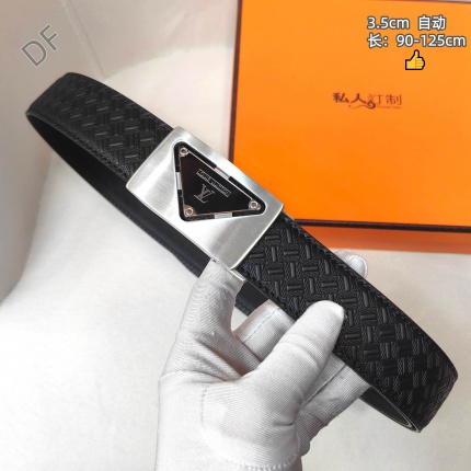 prada AAA Quality Belts in 209901