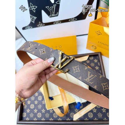 Louis Vuitton AAA Belts in 209963