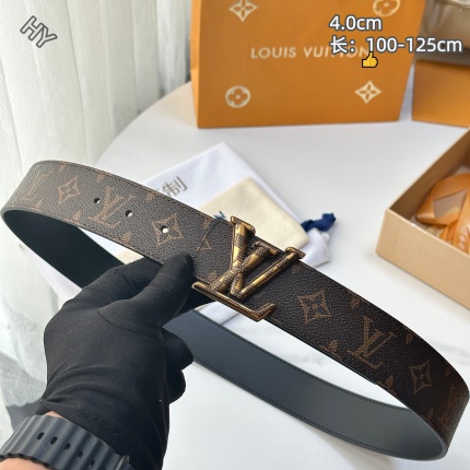 Louis Vuitton AAA Belts in 209975