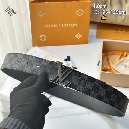 Louis Vuitton AAA Belts in 209992