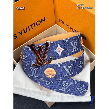 Louis Vuitton AAA Belts in 210002