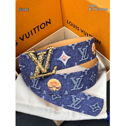 Louis Vuitton AAA Belts in 210007