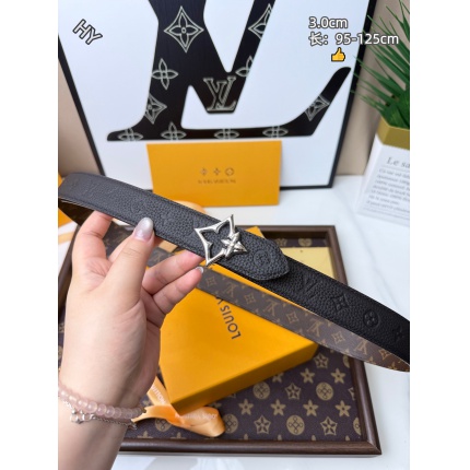Louis Vuitton AAA Belts in 210087