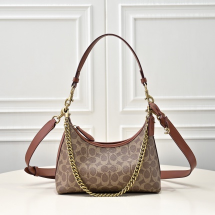 Coach Cross Bags in 210372