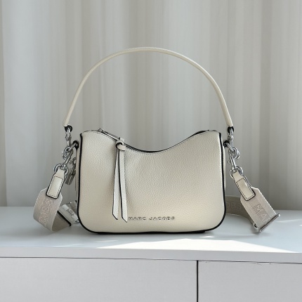 Coach Cross Bags in 210378