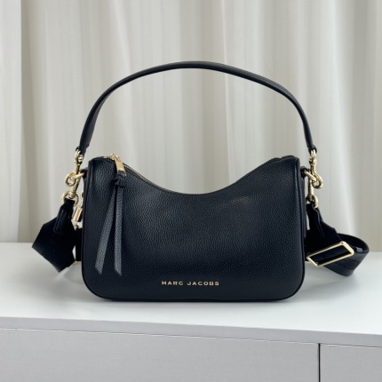 Coach Cross Bags in 210383