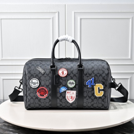 Coach Handbags in 210393