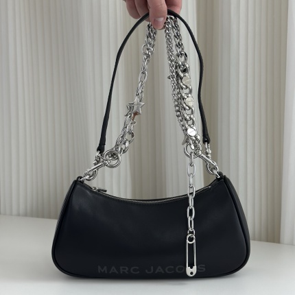 Marc Jacobs Bags in 210416