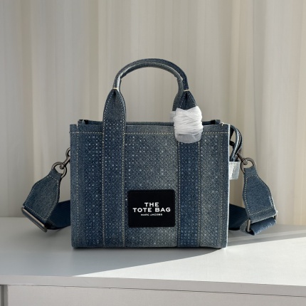 Marc Jacobs Bags in 210439