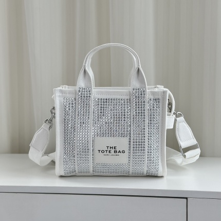 Marc Jacobs Bags in 210440