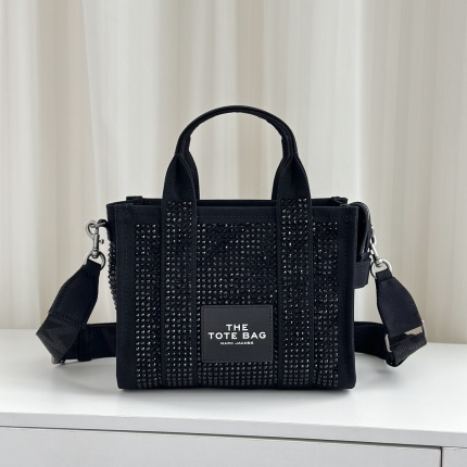 Marc Jacobs Bags in 210441