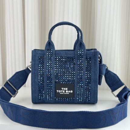 Marc Jacobs Bags in 210444