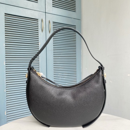 Tory Burch Bags in 210474