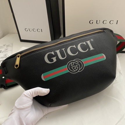Gucci AAA Quality BriefCase For Men in 210532