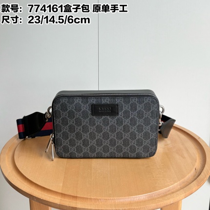 Gucci AAA quality Crossbody Mini Bags in 210560