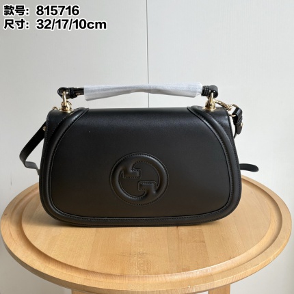 Gucci AAA quality Crossbody Mini Bags in 210589
