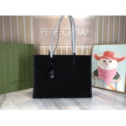 Gucci AAA Quality Handbags in 210622