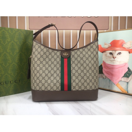 Gucci AAA Quality Handbags in 210623