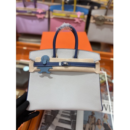 Hermes  AAA Quality Handbags in 210645
