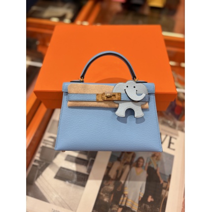 Hermes  AAA Quality Handbags in 210678