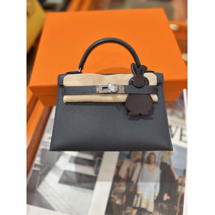 Hermes  AAA Quality Handbags in 210682