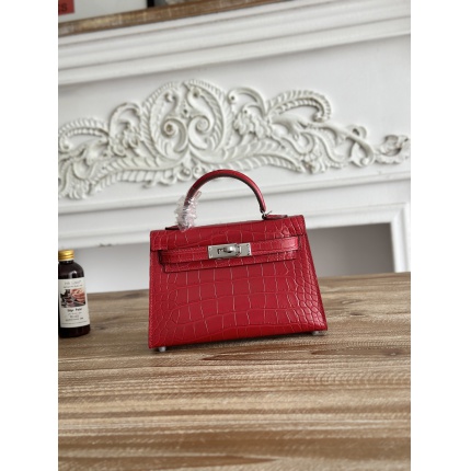Hermes  AAA Quality Handbags in 210715