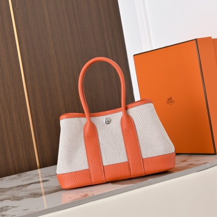 Hermes  AAA Quality Handbags in 210726