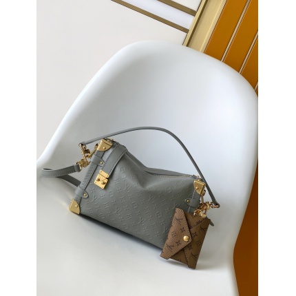 Louis Vuitton AAA Quality Handbags in 210839