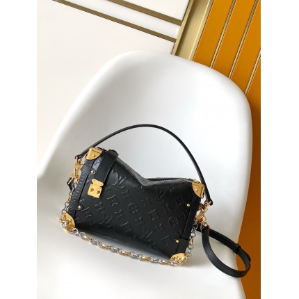 Louis Vuitton AAA Quality Handbags in 210840