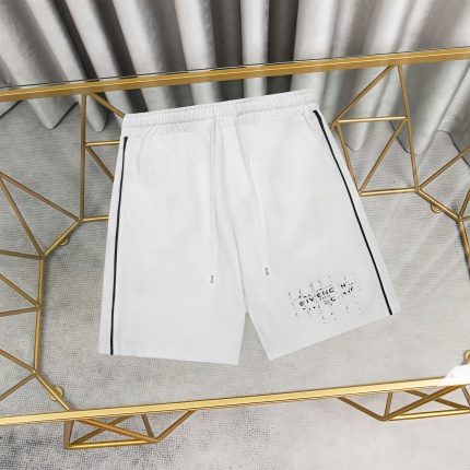 Givenchy Short pants for Men in 210987