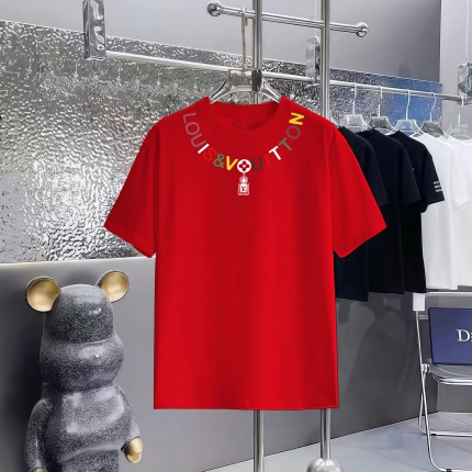 Louis Vuitton T-Shirts for Men in 211025