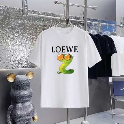 LOEWE T-shirts in 211032