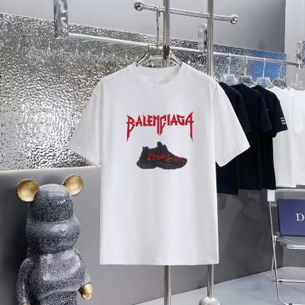 Cheap Balenciaga T-shirts for Men in 211037, $30 USD- [IB211037] - Replica Balenciaga T-shirts for Men