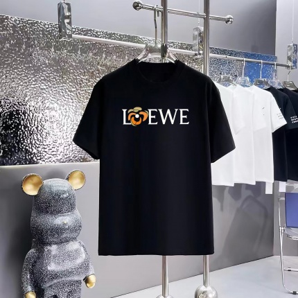 LOEWE T-shirts in 211068