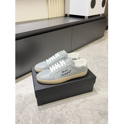 Saint Laurent Shoes for Men in 211126