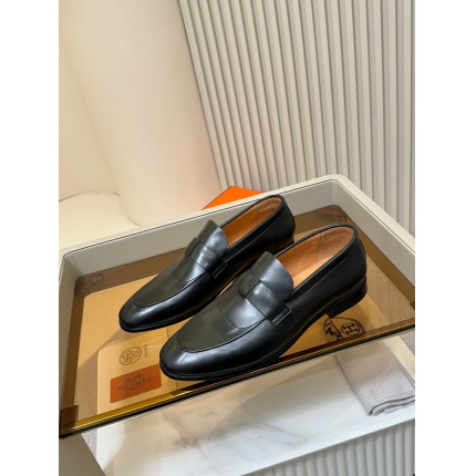 Hermes Loafers and Drivers For Men in 211148