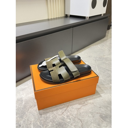 Hermes Slippers For Men in 211164