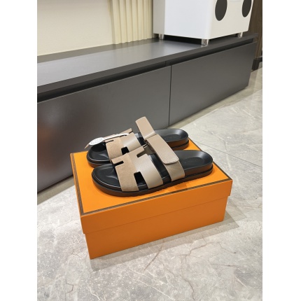 Hermes Slippers For Men in 211168