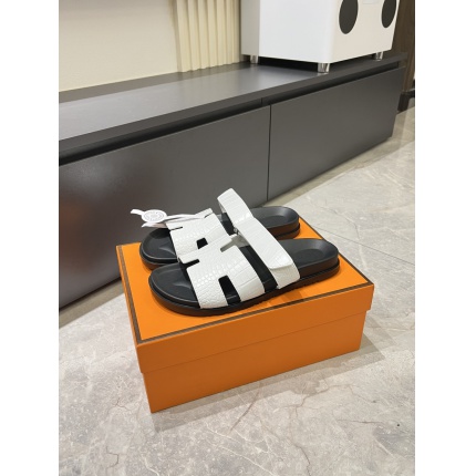 Hermes Slippers For Men in 211183